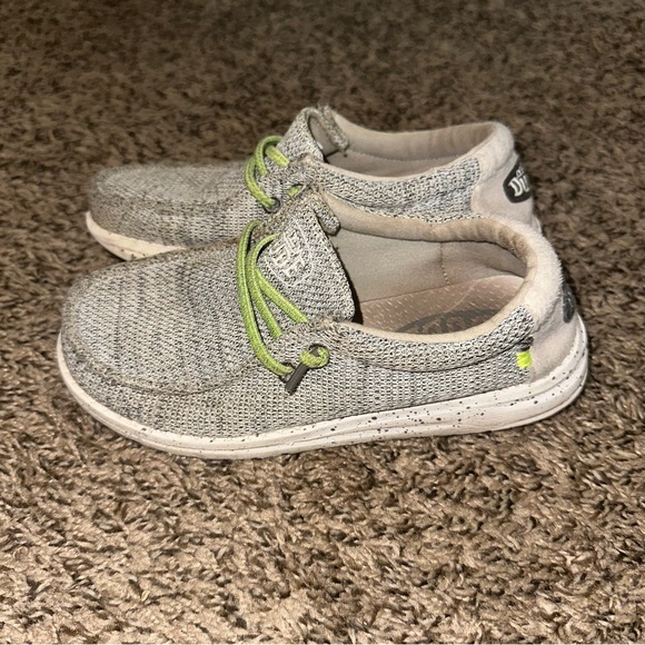 Hey Dude Gray and Green slip on Shoes Youth size 1 Ladies size 2 - Picture 3 of 6